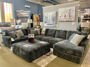 WEEKLY or MONTHLY. Mammoth Smoke Sectional
